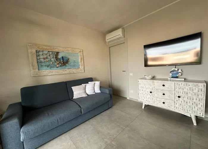 Rebecca House וילסימיוס