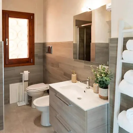 Rebecca House Appartement *